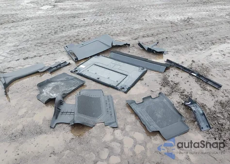 2023 Ford Bronco Wildtrak z USA, uszkodzony, nr VIN 1FMEE5DP4PLB12414